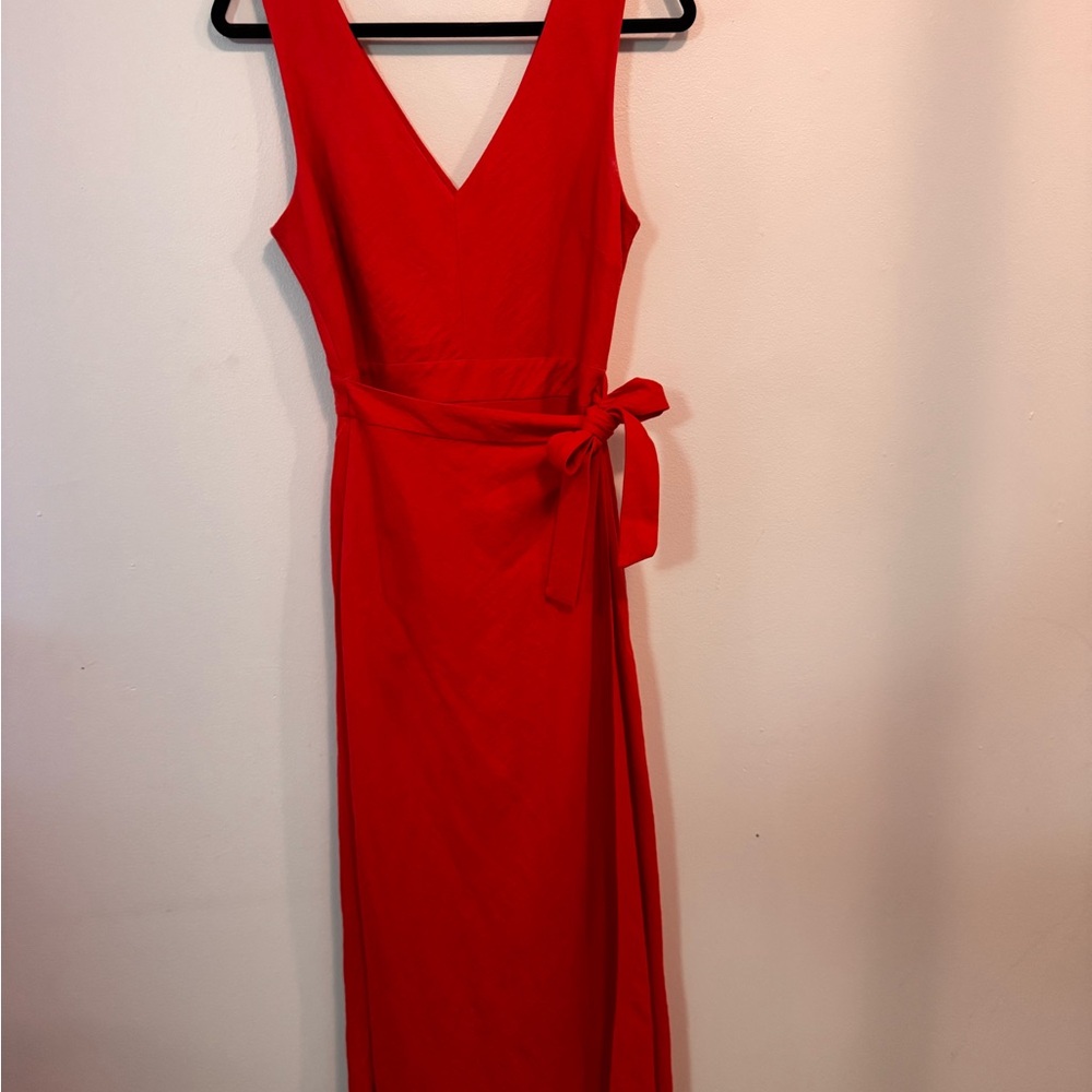 Elegant Red Sleeveless Wrap Dress M